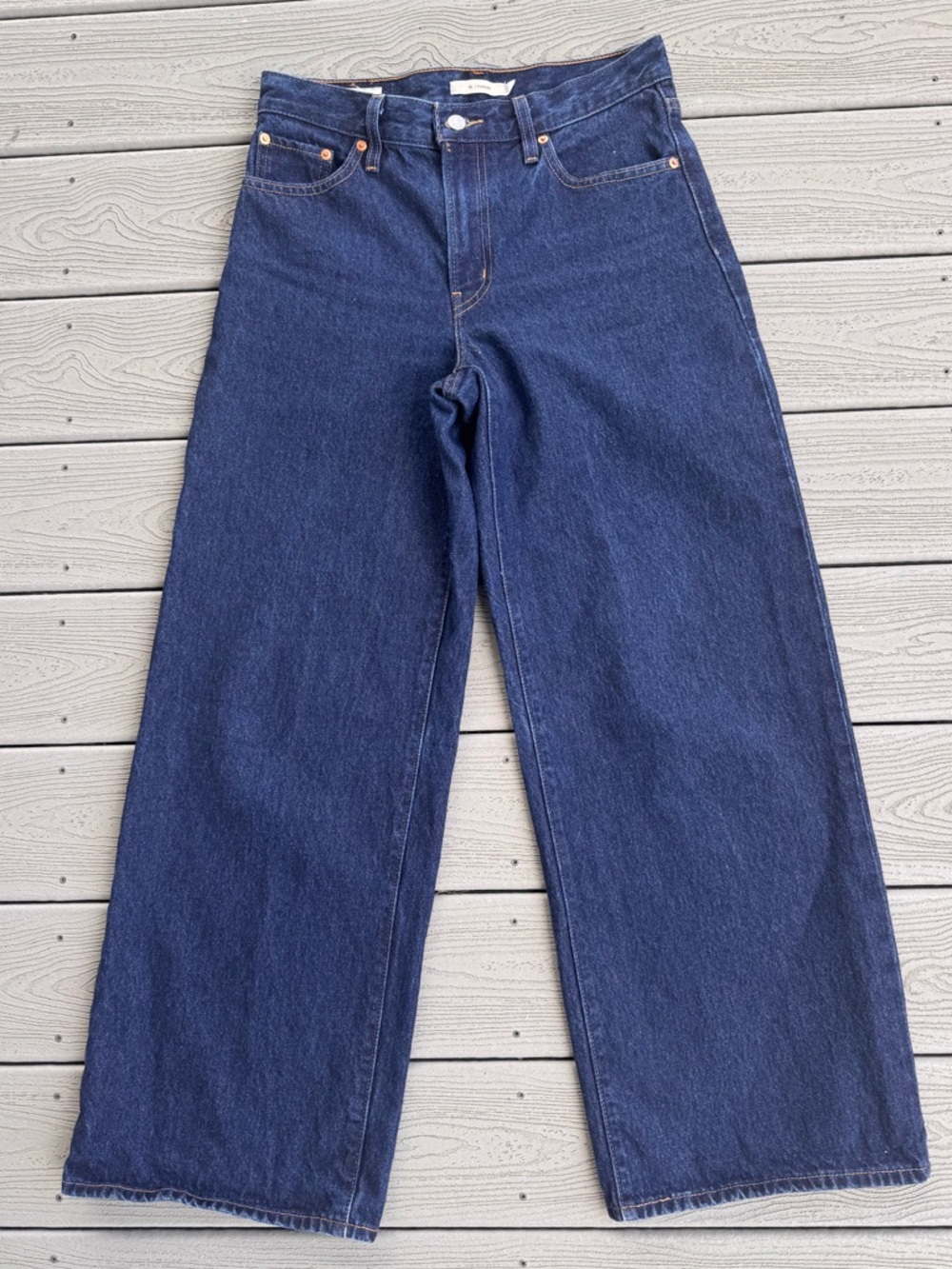 Levi’s dark wash straight leg extra long cropped wide leg denim jeans 26